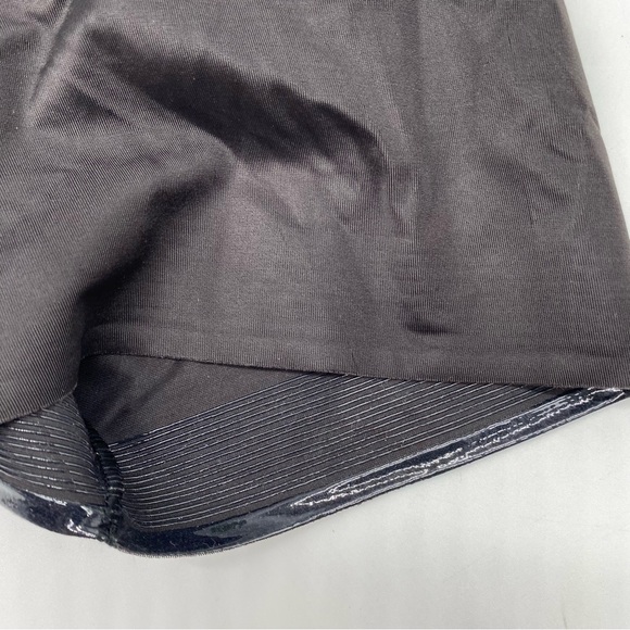 MiracleSuit Booty Boost Hi Waist Bike Pant booty boost in black size Medium - Picture 6 of 8